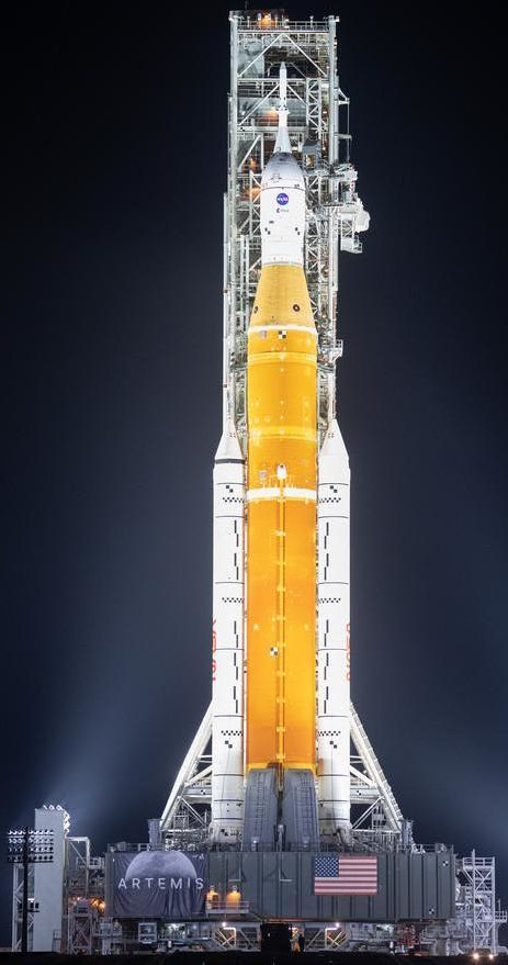 artemis1.jpg